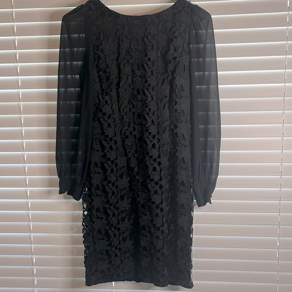 Evening dress black lace